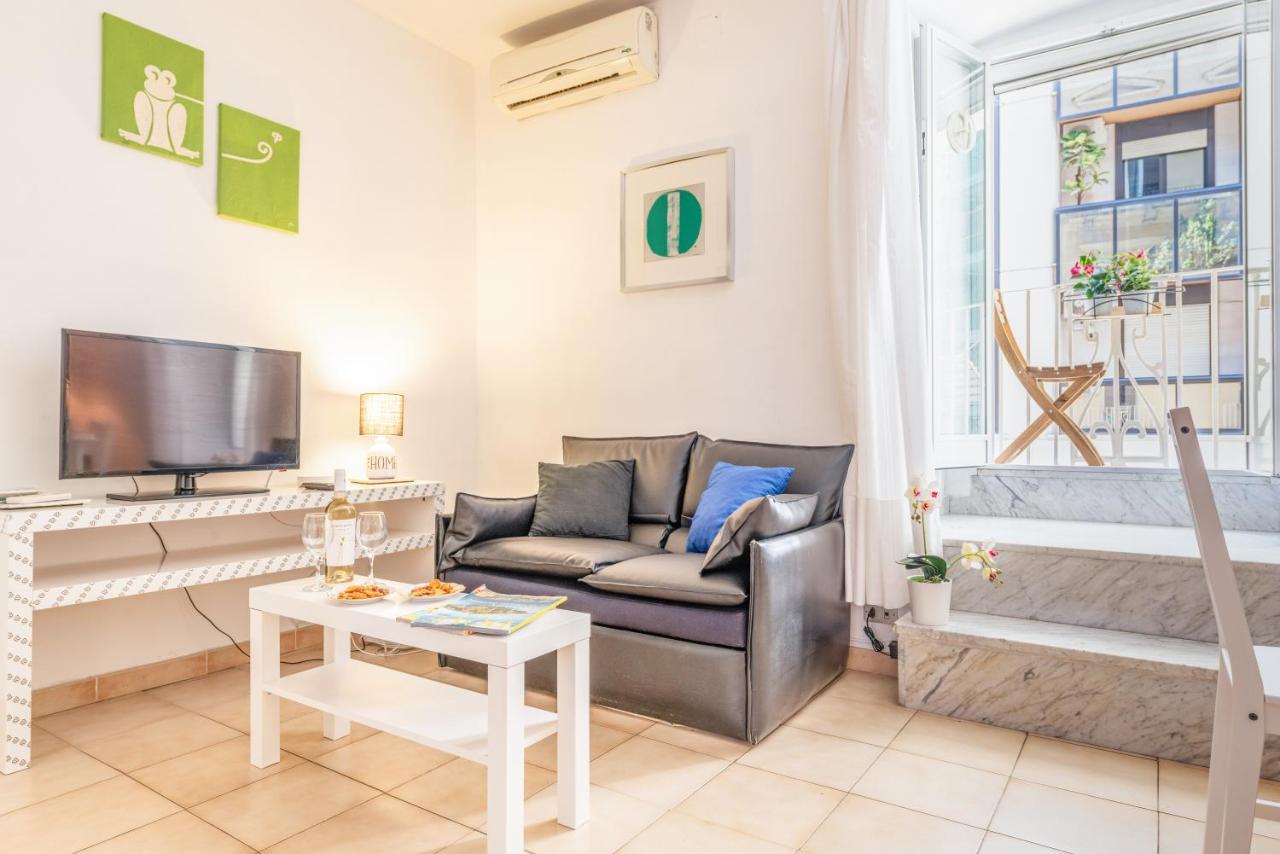 Stazione Centrale & Universita Lovely Apartment Bari Exteriör bild