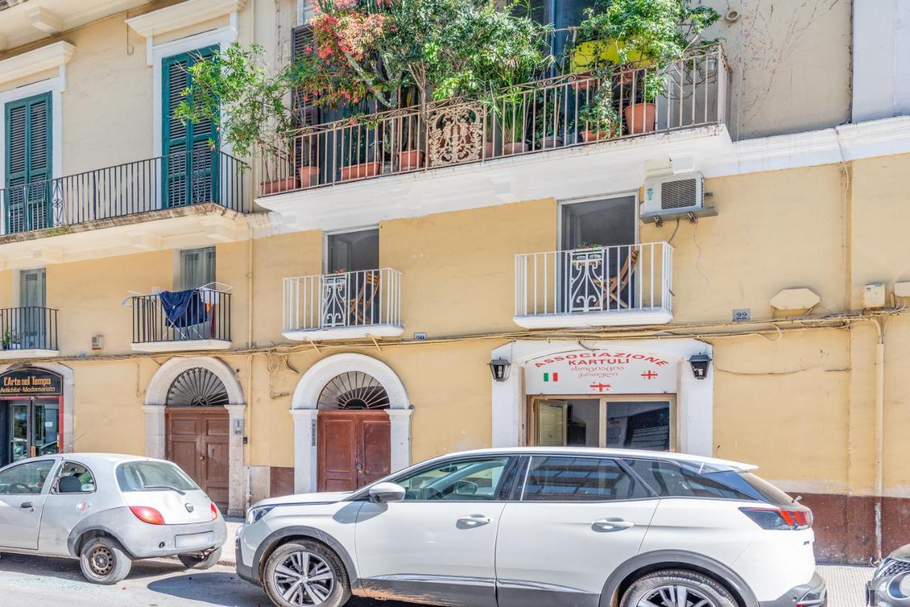 Stazione Centrale & Universita Lovely Apartment Bari Exteriör bild