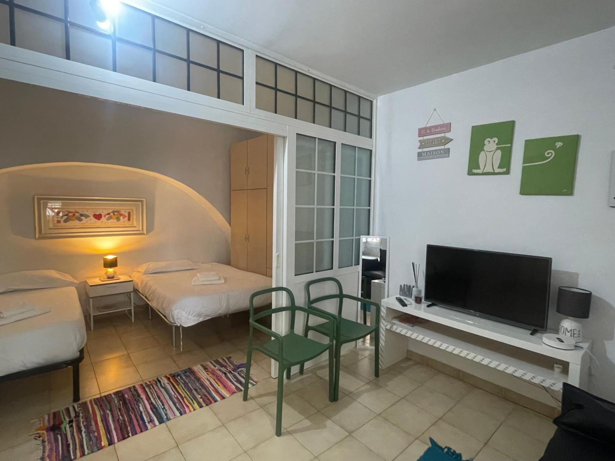 Stazione Centrale & Universita Lovely Apartment Bari Exteriör bild